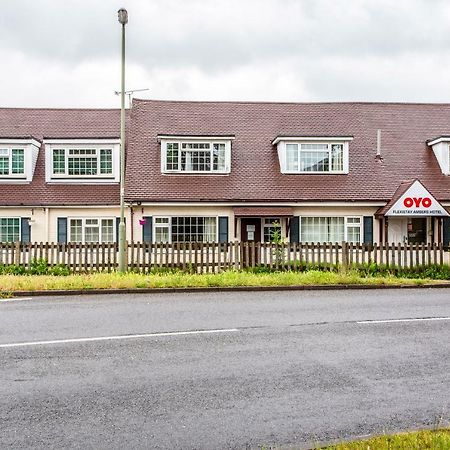 Oyo Flexistay Ambers Gatwick Aparthotel Χόρλι Εξωτερικό φωτογραφία
