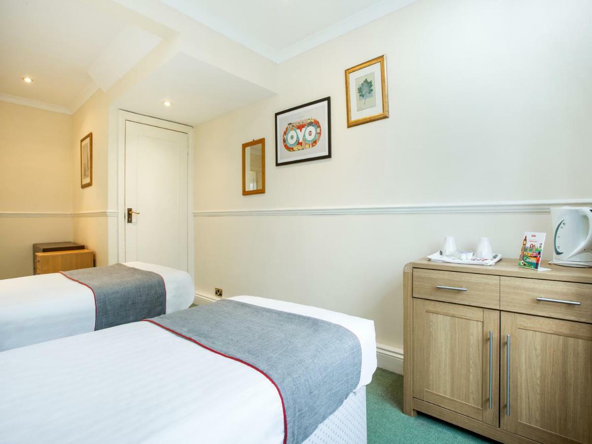 Oyo Flexistay Ambers Gatwick Aparthotel Χόρλι Εξωτερικό φωτογραφία