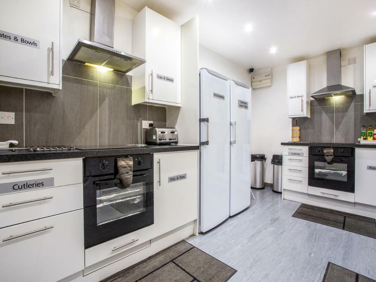 Oyo Flexistay Ambers Gatwick Aparthotel Χόρλι Εξωτερικό φωτογραφία