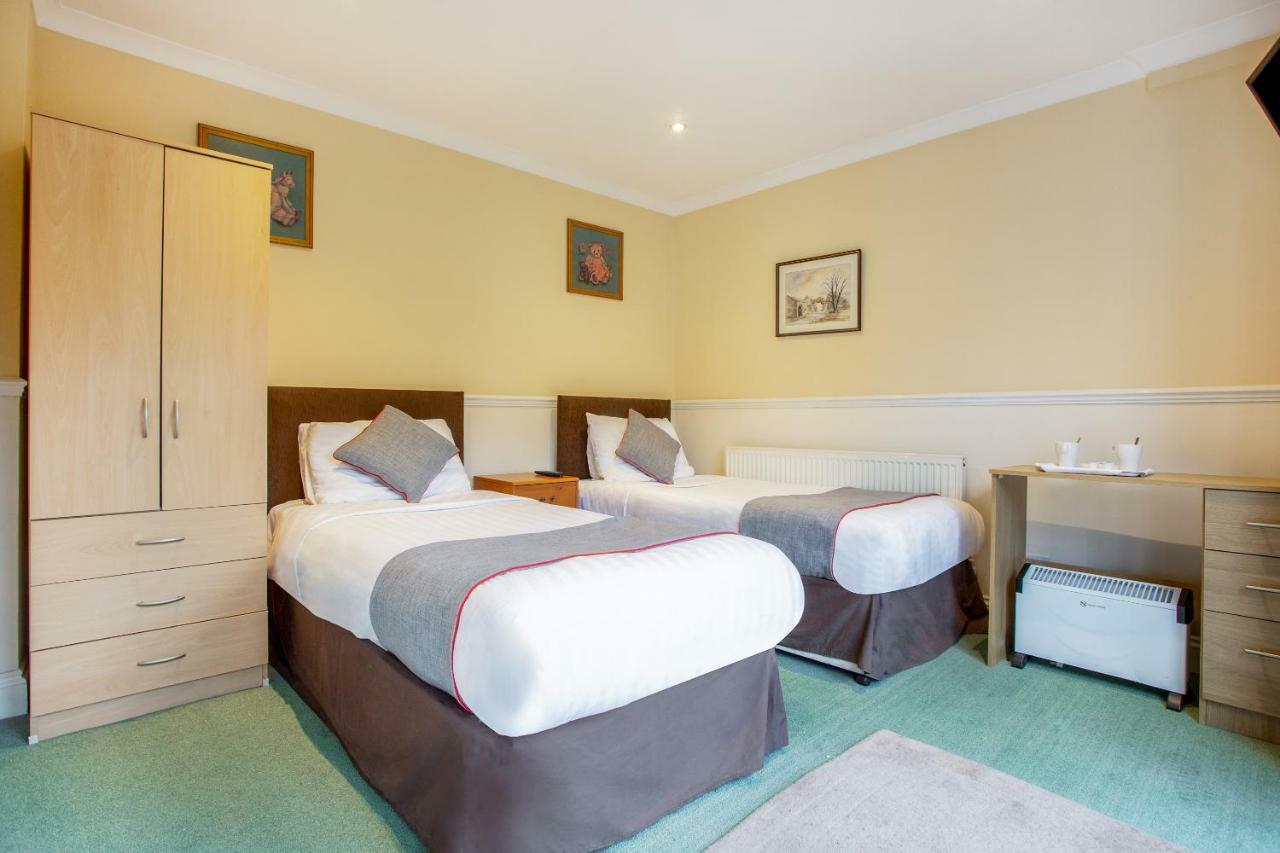 Oyo Flexistay Ambers Gatwick Aparthotel Χόρλι Εξωτερικό φωτογραφία